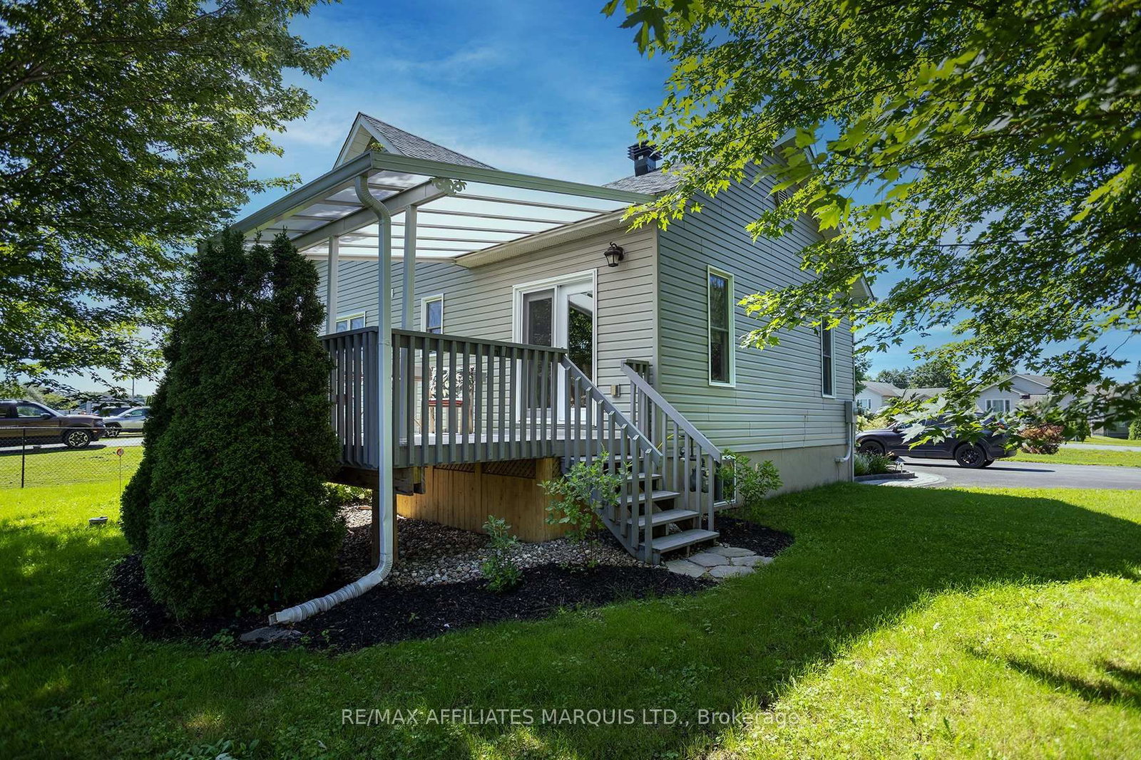 4306 Schell Street • South Dundas, ON photo 6