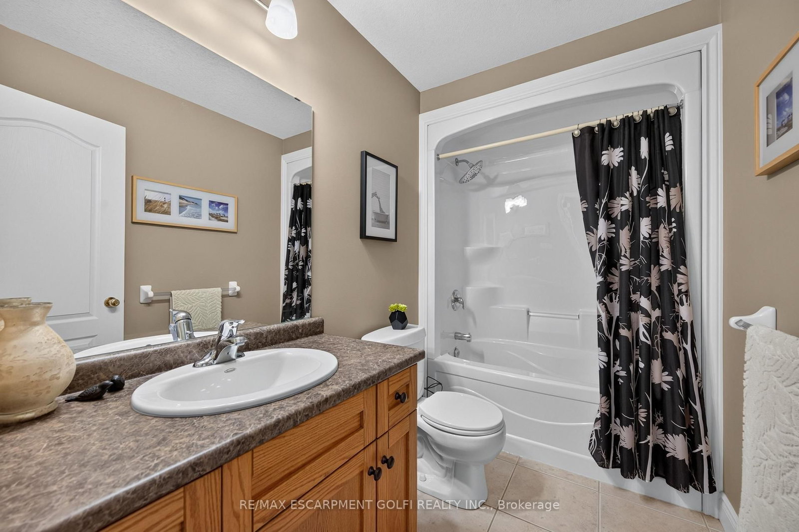 108 WILLOWDALE Crescent • Norfolk, ON photo 17