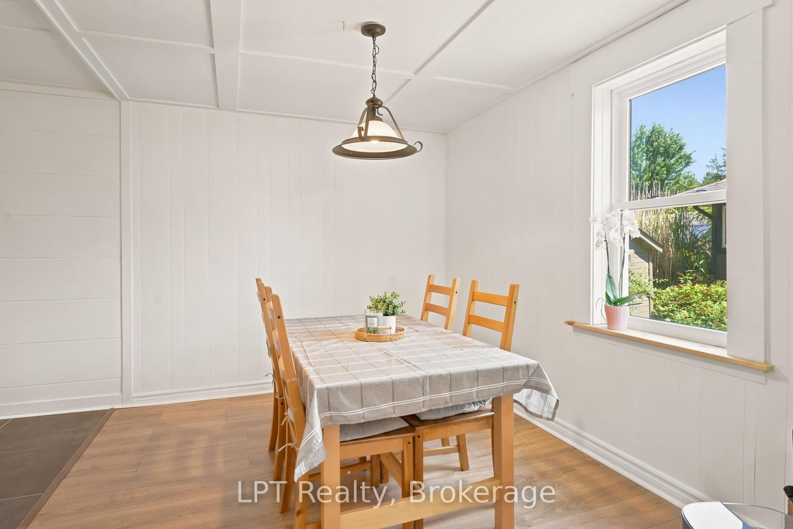 96 Charles Street • Stratford, ON photo 12