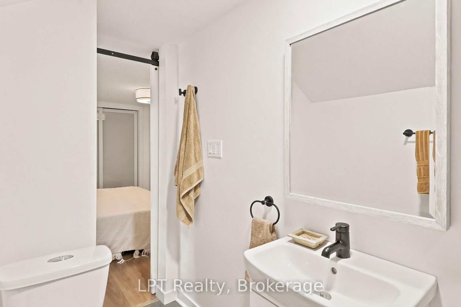 96 Charles Street • Stratford, ON photo 26
