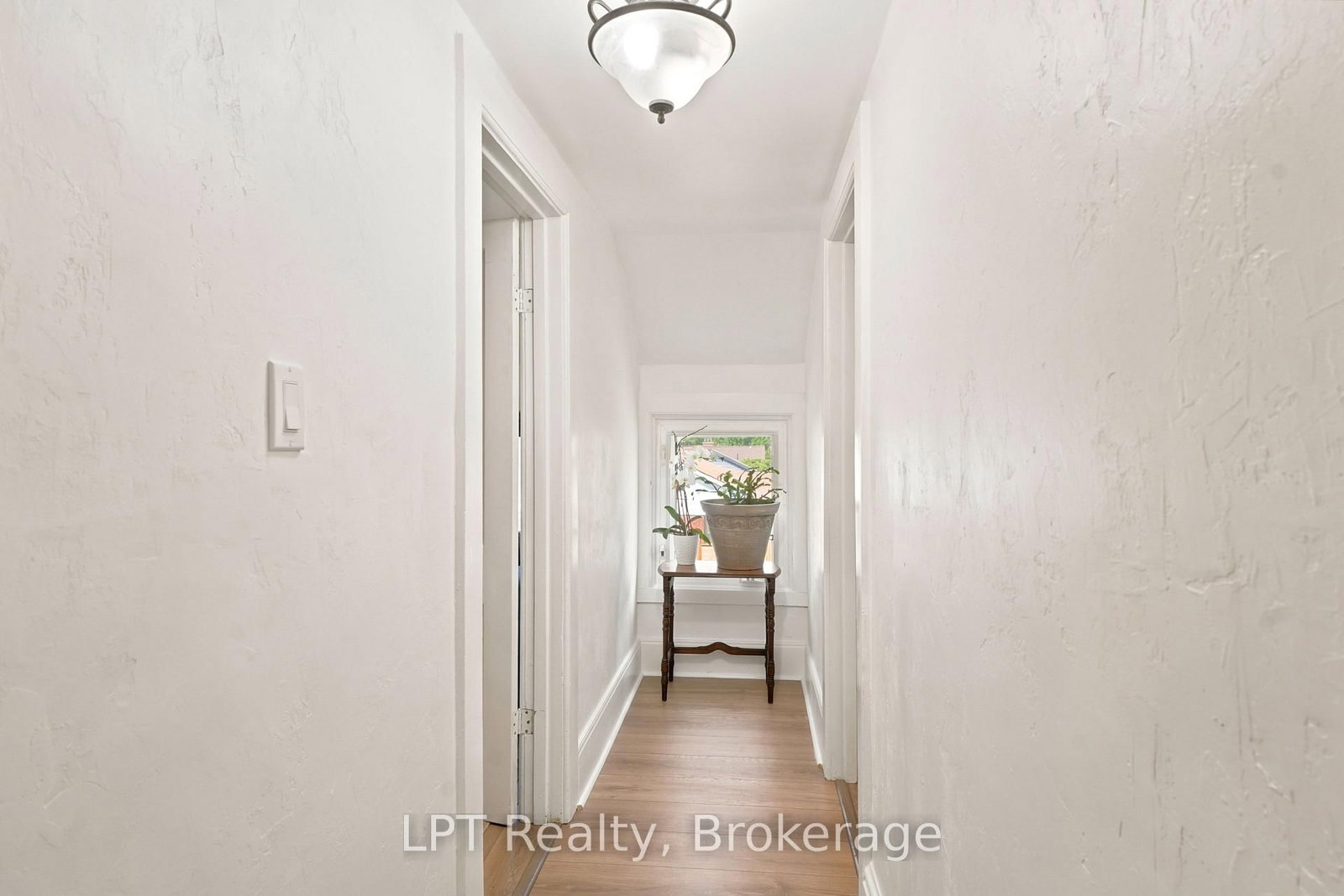 96 Charles Street • Stratford, ON photo 27