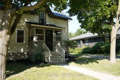 96 Charles Street • Stratford, ON photo 3