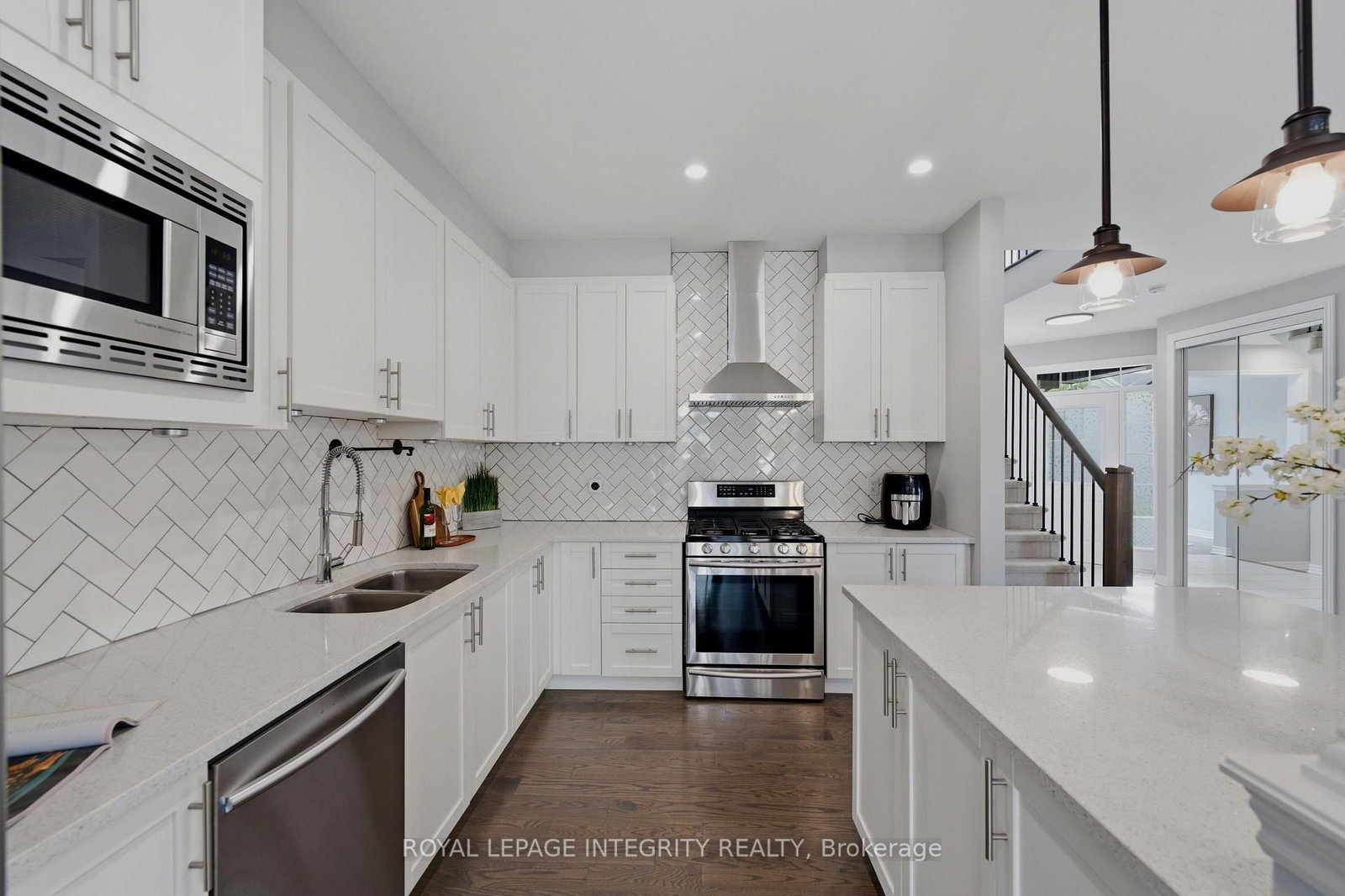 337 MEADOWBREEZE Drive • Ottawa, ON photo 18