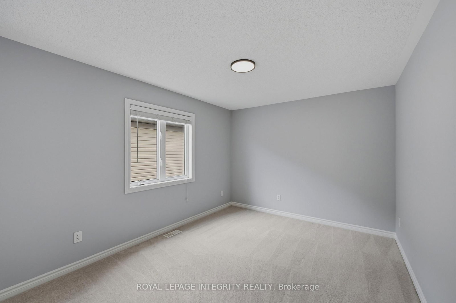 337 MEADOWBREEZE Drive • Ottawa, ON photo 32