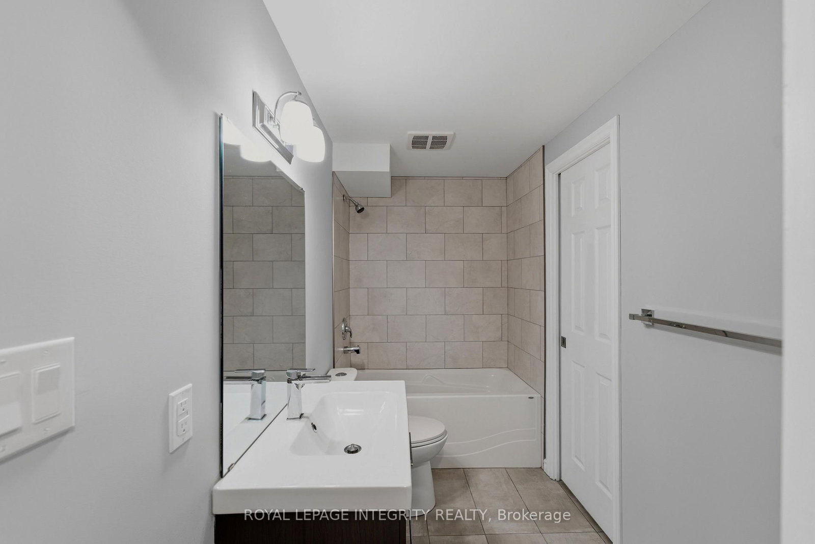 337 MEADOWBREEZE Drive • Ottawa, ON photo 35