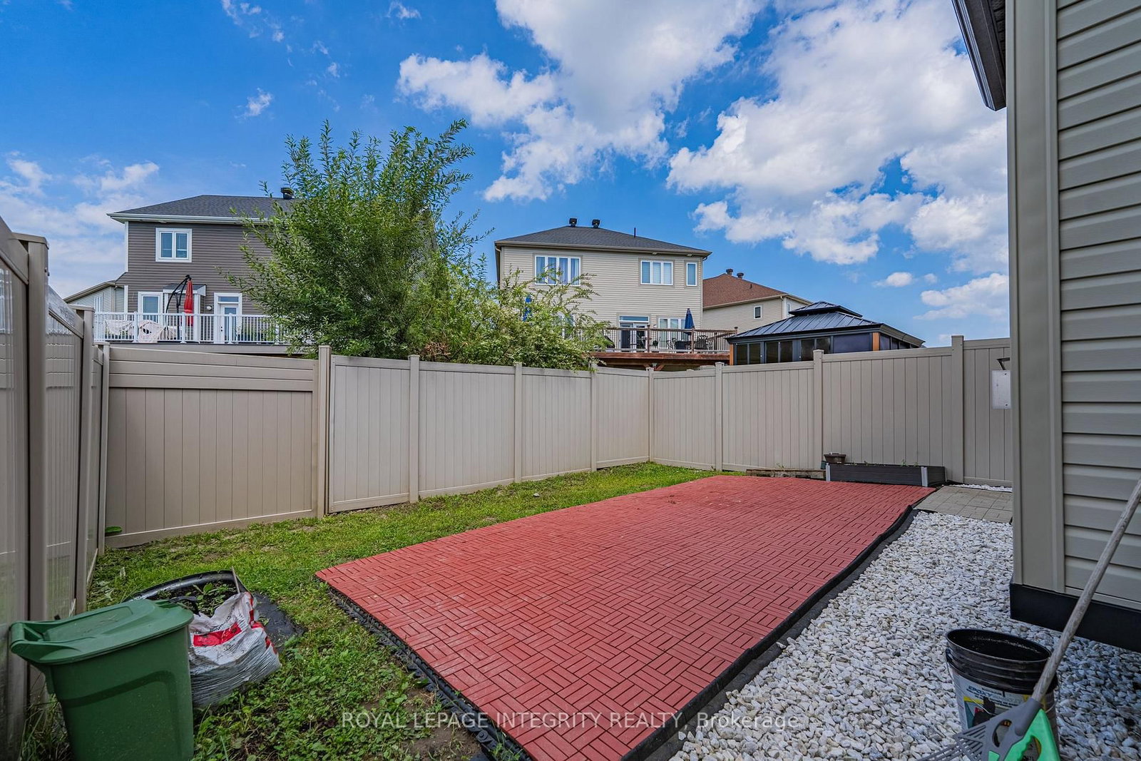 337 MEADOWBREEZE Drive • Ottawa, ON photo 40