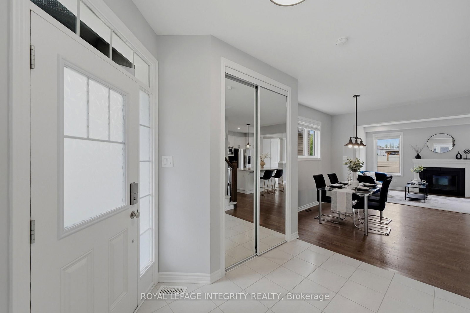 337 MEADOWBREEZE Drive • Ottawa, ON photo 5