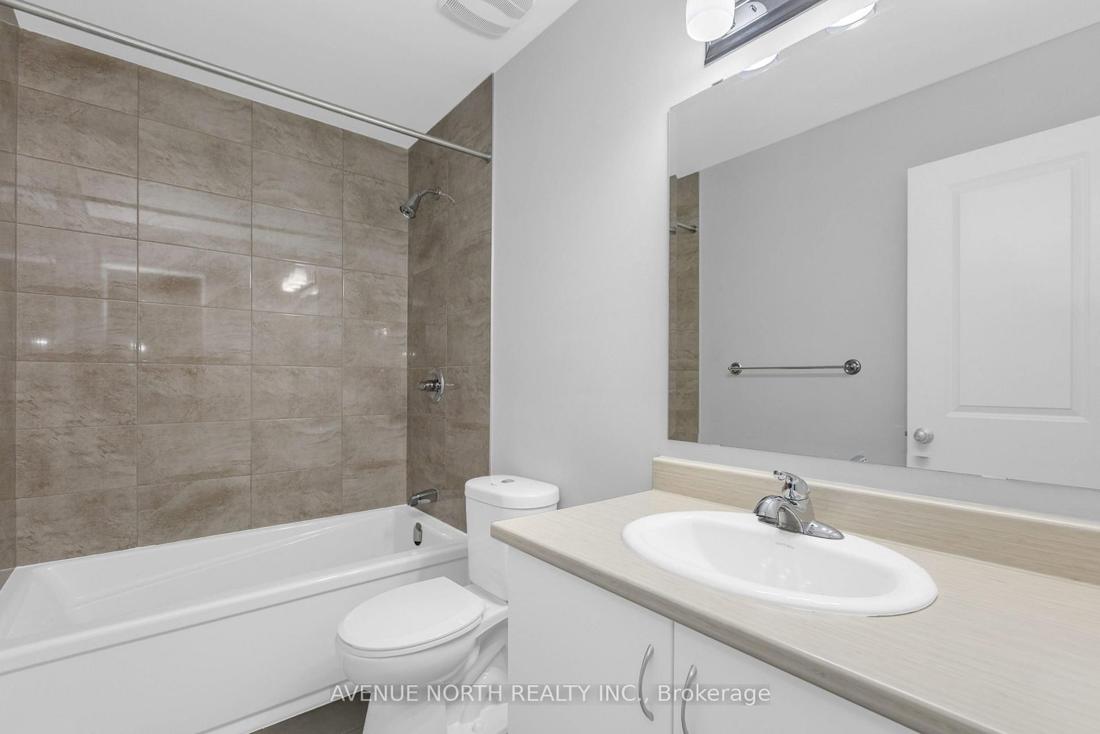 940 Kilbirnie Drive • Ottawa, ON photo 39