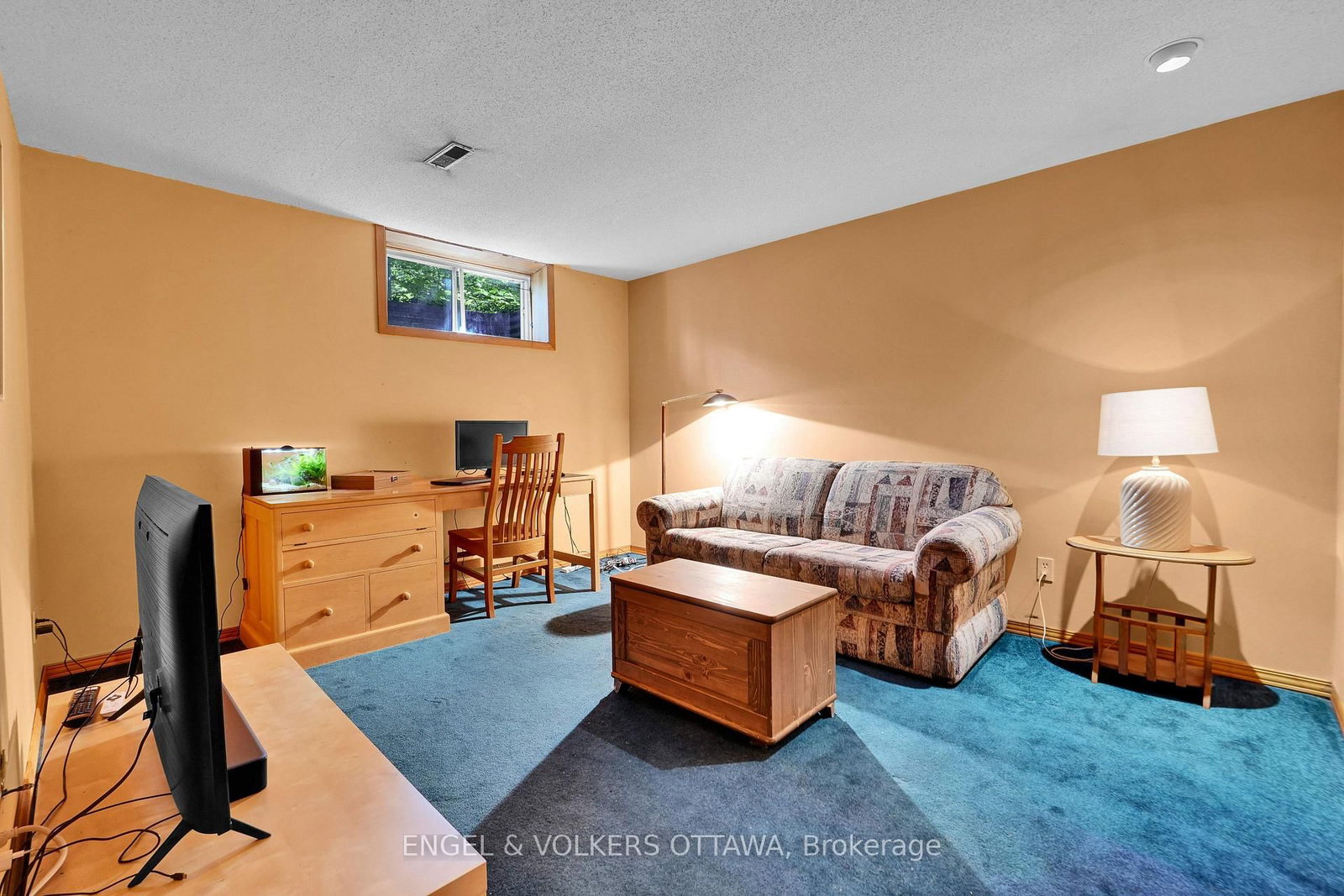 7 Mid Pines Grove • Ottawa, ON photo 37