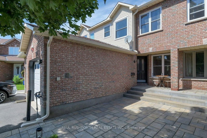 29 Grenadier Way