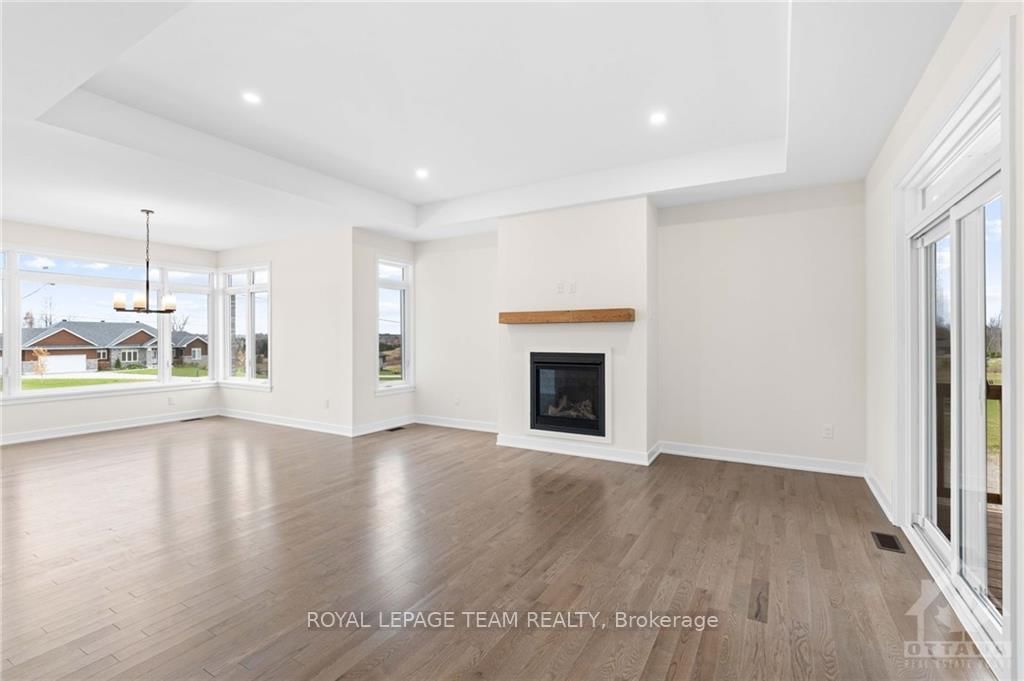 19 Irvin Woermke Street • Braeside, ON photo 8