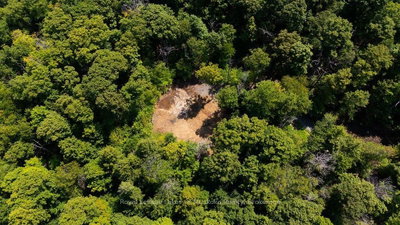 101 Gryffin Bluffs Lane • #Lot #15 • Huntsville, ON photo 2