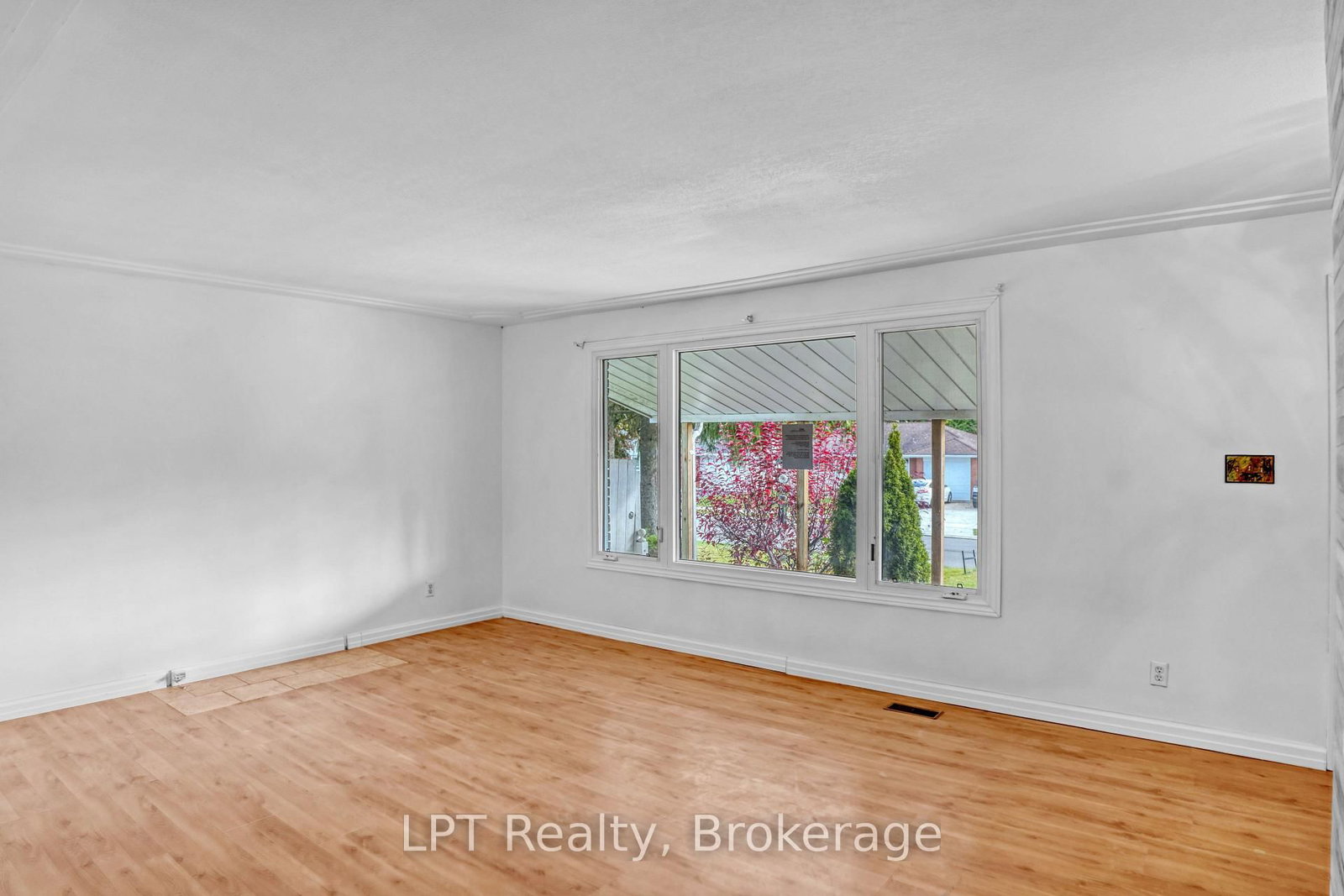 470 7th Street • Hanover, ON photo 14