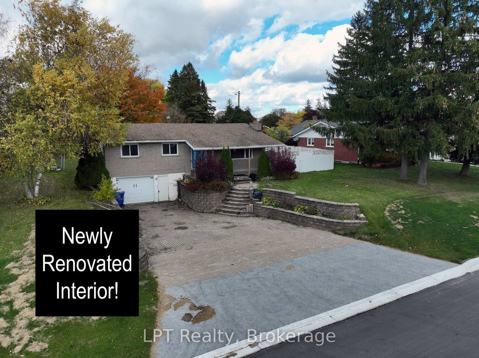 470 7th Street • Hanover, ON photo 2