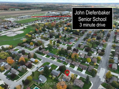 470 7th Street • Hanover, ON photo 8