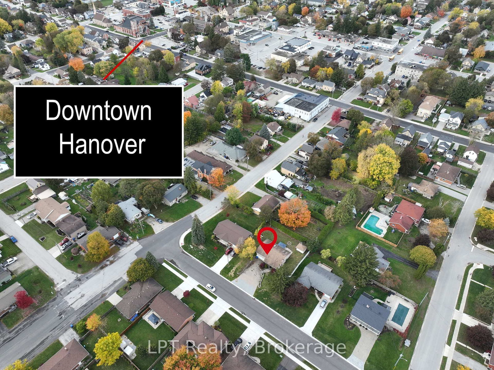 470 7th Street • Hanover, ON photo 9