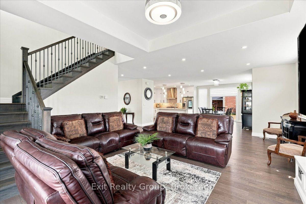 9 Wims Way • Belleville, ON photo 14