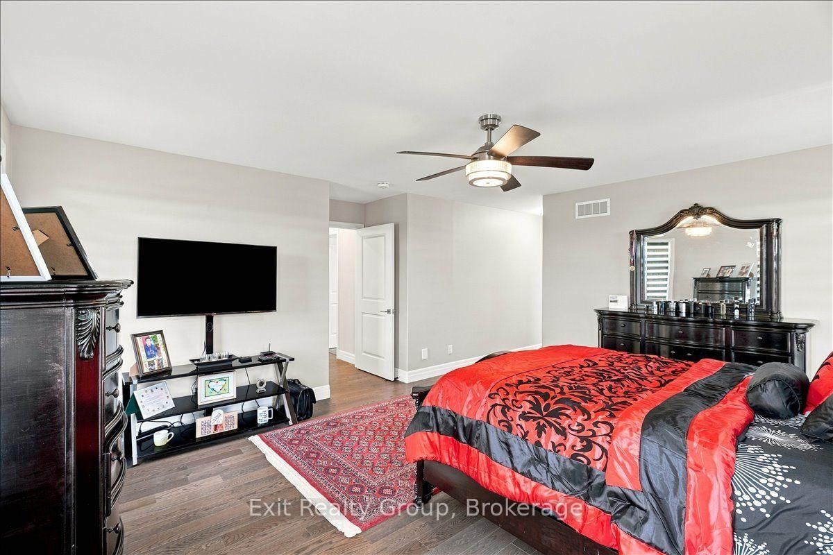9 Wims Way • Belleville, ON photo 27