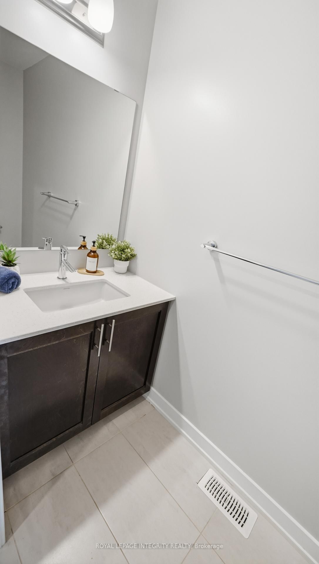 662 PUTNEY Crescent • Ottawa, ON photo 15