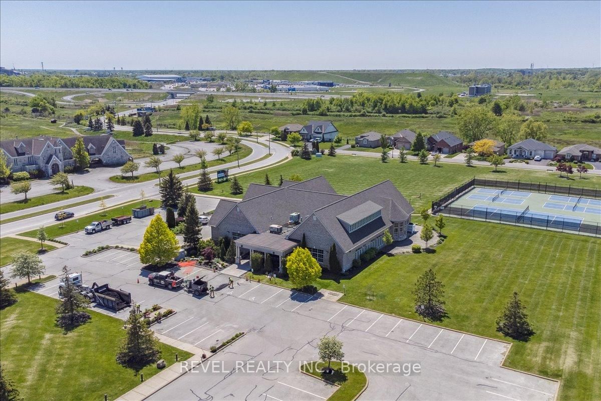 68 Galloway Trail • Welland, ON photo 39