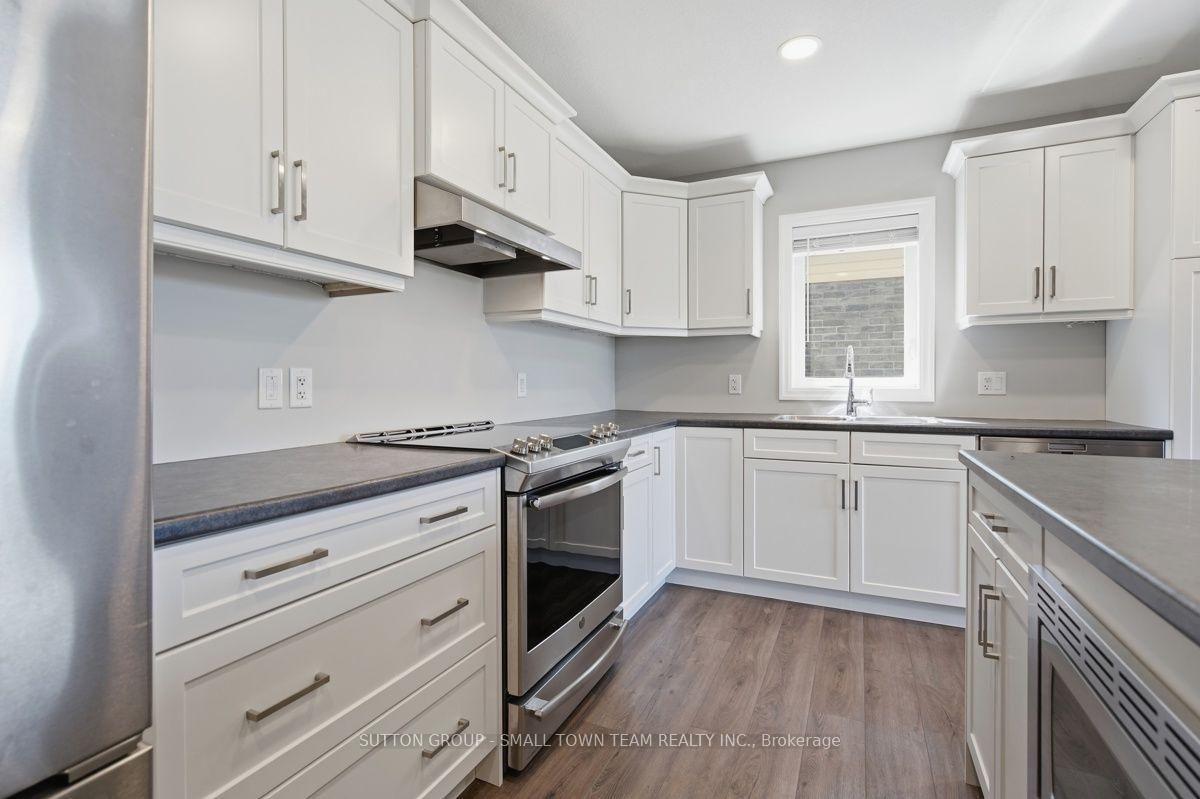 122 Gilmour Drive • Lucan Biddulph, ON photo 18