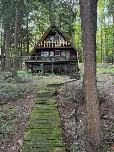 1072 Sands Road • Muskoka Lakes, ON photo 6