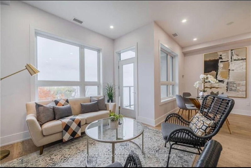 623 - 125 Shoreview Place