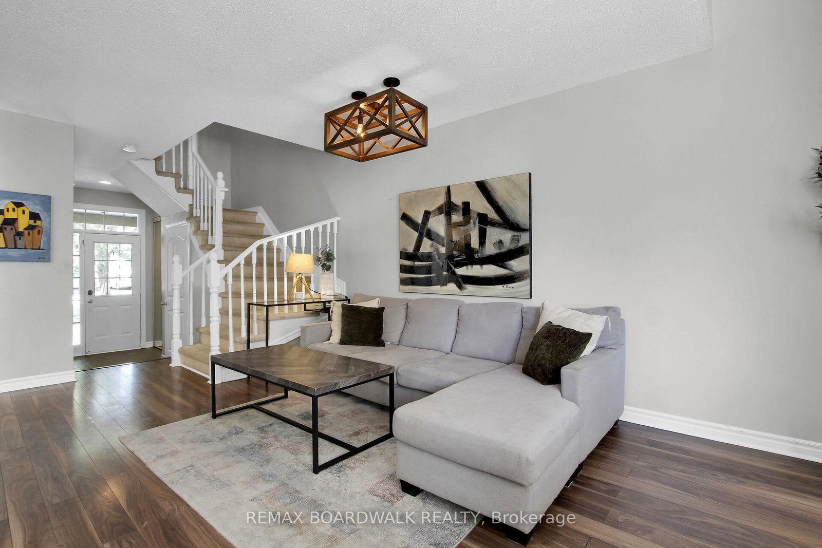 86 Saddlesmith Circle • Ottawa, ON photo 6