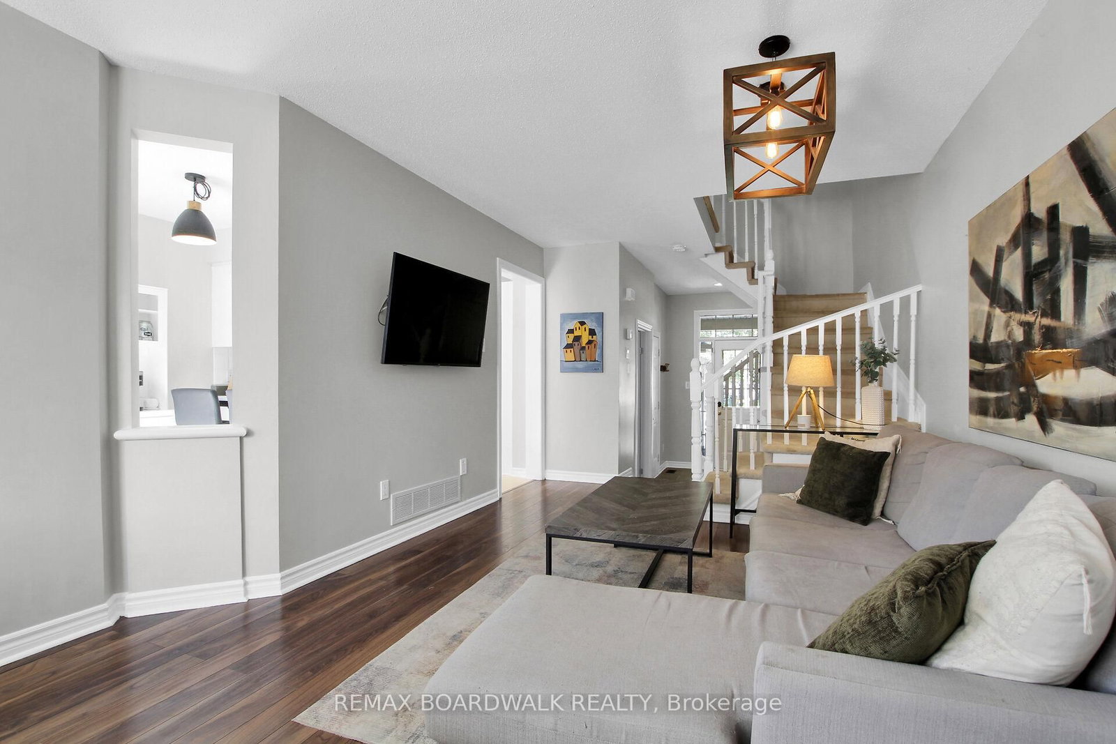 86 Saddlesmith Circle • Ottawa, ON photo 7