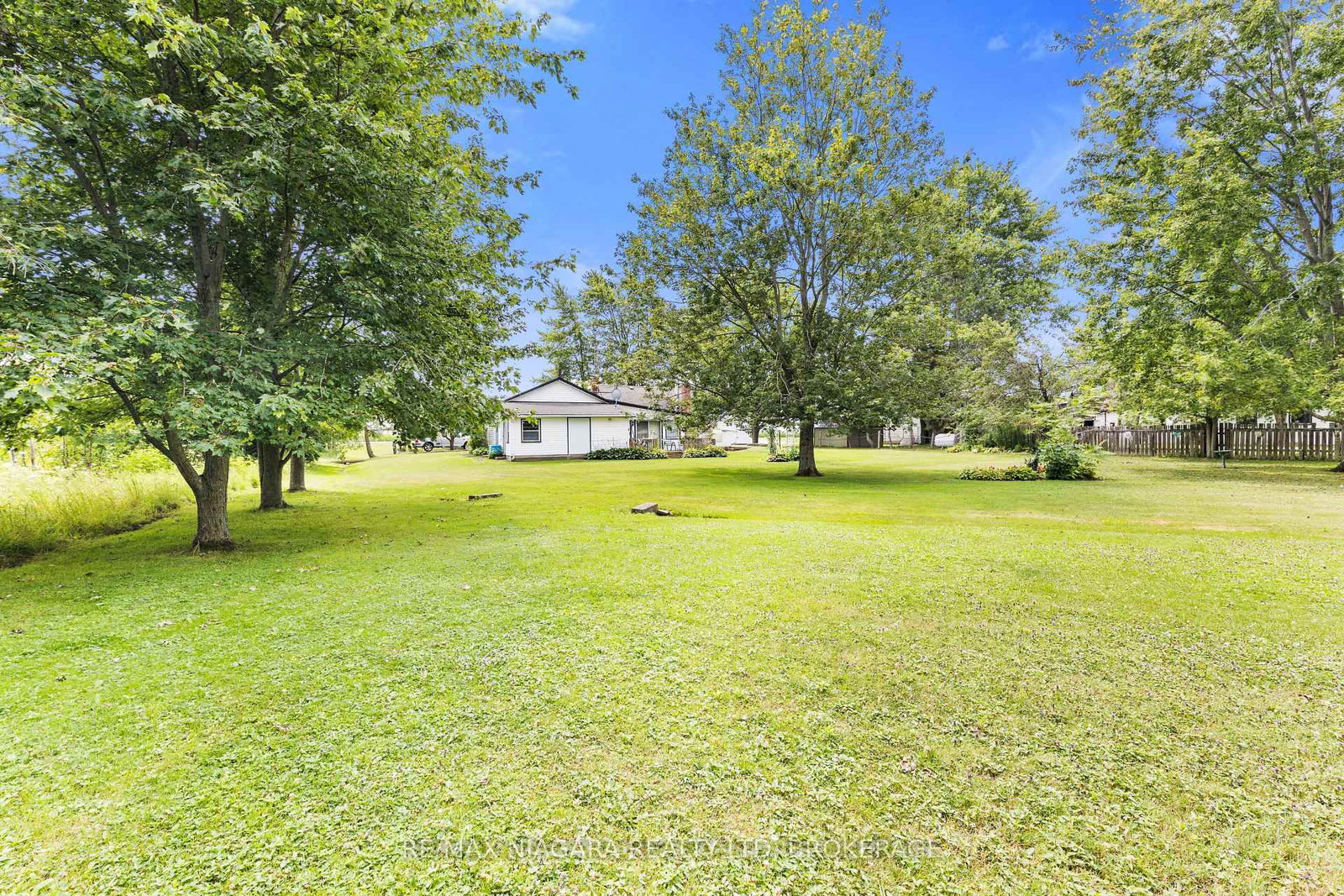 2249 North Shore Drive • Haldimand, ON photo 26