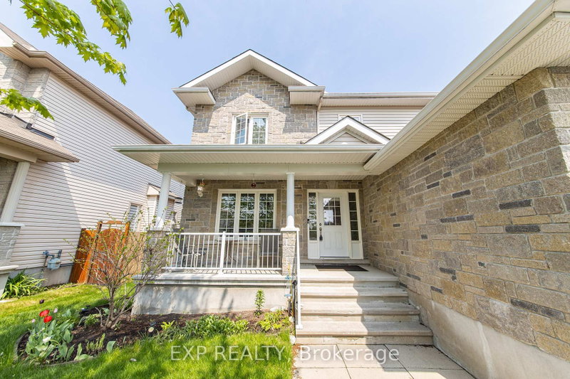 42 Oasis Street