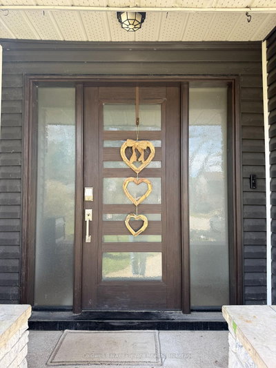 1860 7TH Avenue W • Owen Sound, ON photo 2