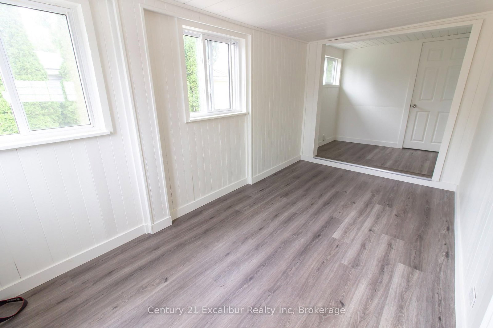 422 Pine Pass Road N • Centre Wellington, ON photo 5