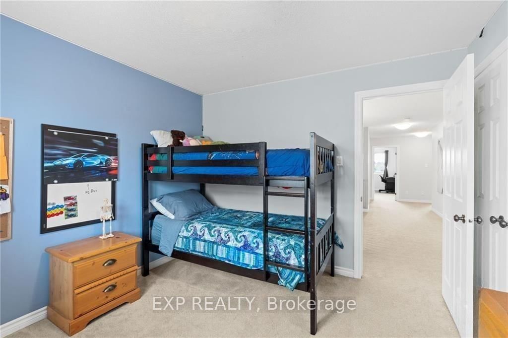 254 FLODDEN Way • Ottawa, ON photo 16