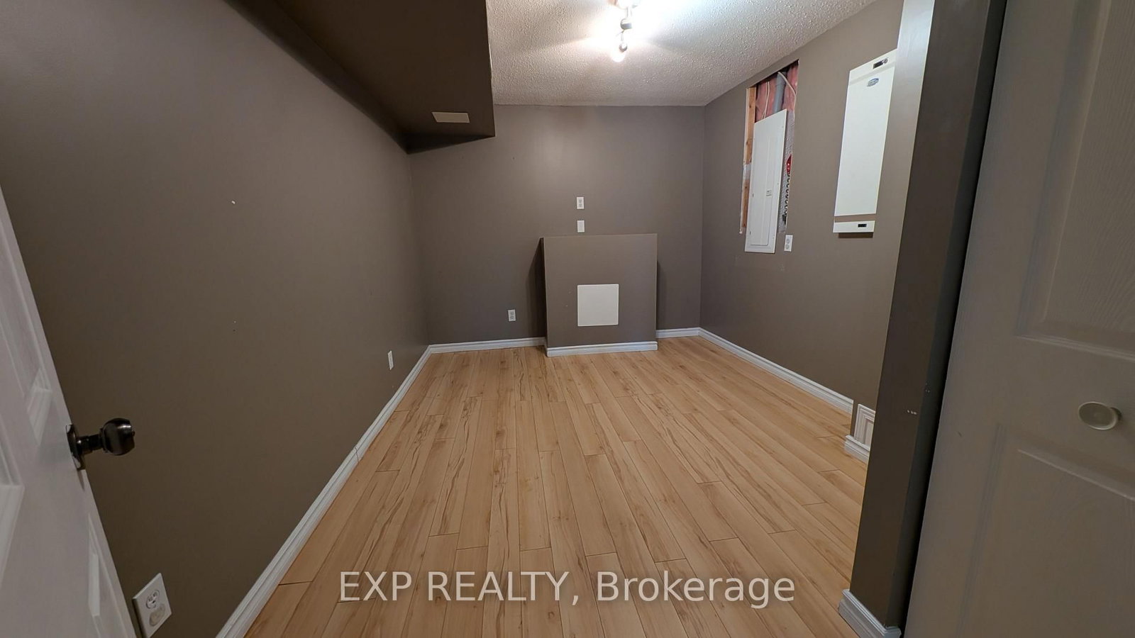 254 FLODDEN Way • Ottawa, ON photo 27