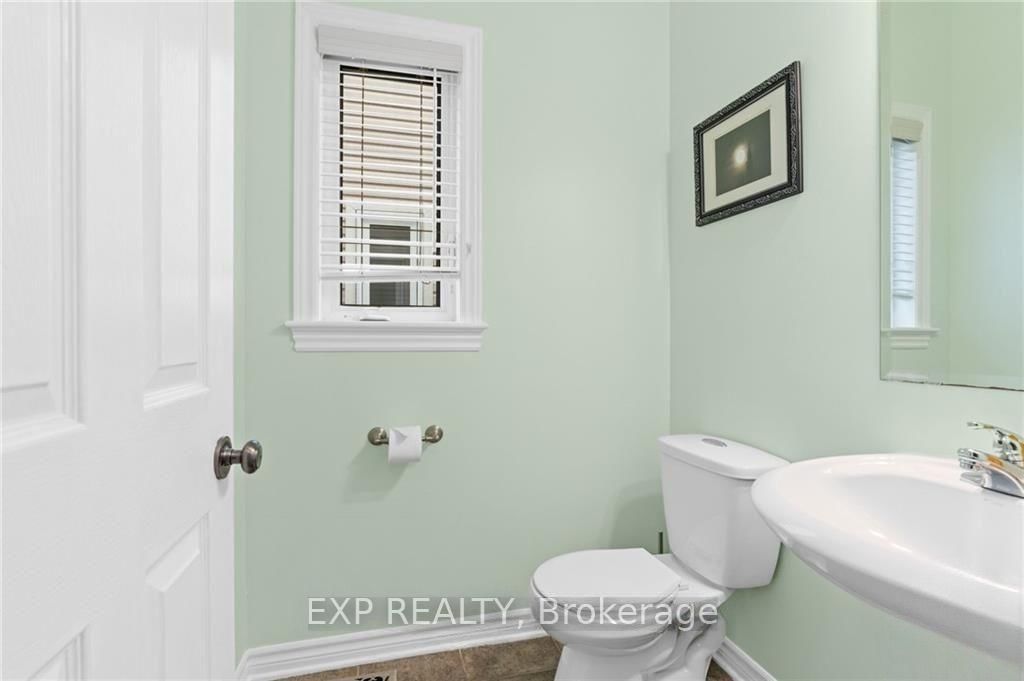 254 FLODDEN Way • Ottawa, ON photo 4