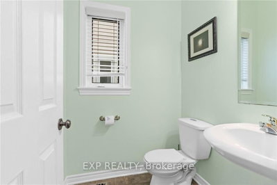 254 FLODDEN Way • Ottawa, ON photo 4