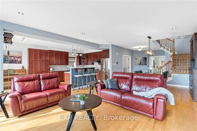 254 FLODDEN Way • Ottawa, ON photo 8