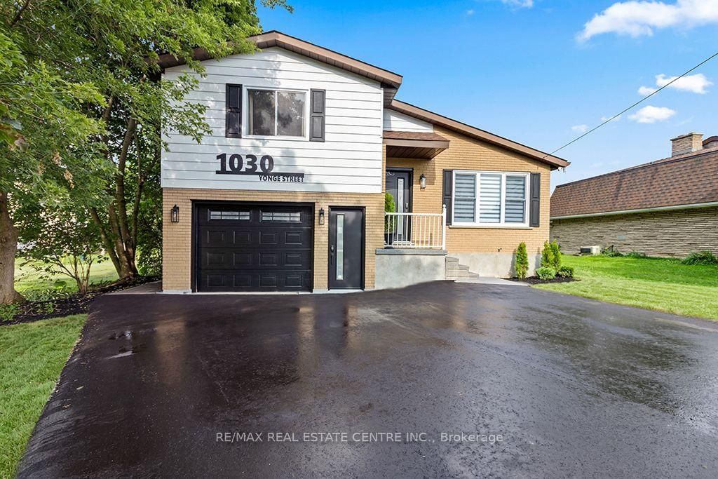 1030 Yonge Street S • Brockton, ON photo 1