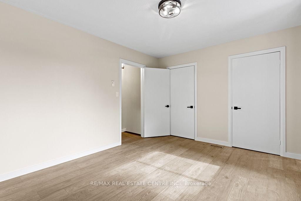 1030 Yonge Street S • Brockton, ON photo 19