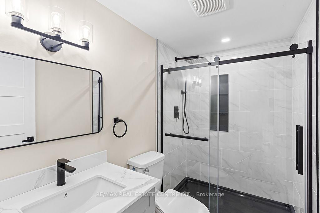 1030 Yonge Street S • Brockton, ON photo 32