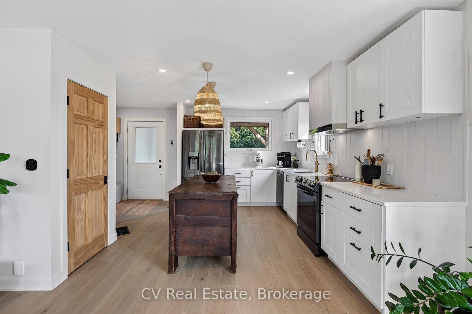 110 John Street • Meaford, ON photo 4