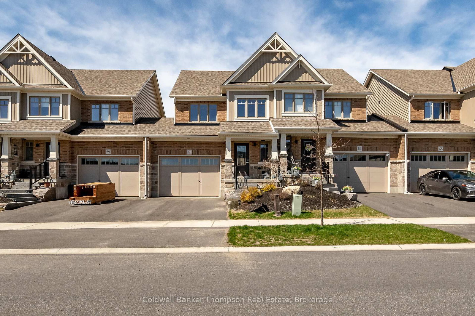 Townhouse for sale at 61 Charles Morley Boulevard, Huntsville, Ontario, P1H 0G5 - Chaffey - MLS: X13652630
