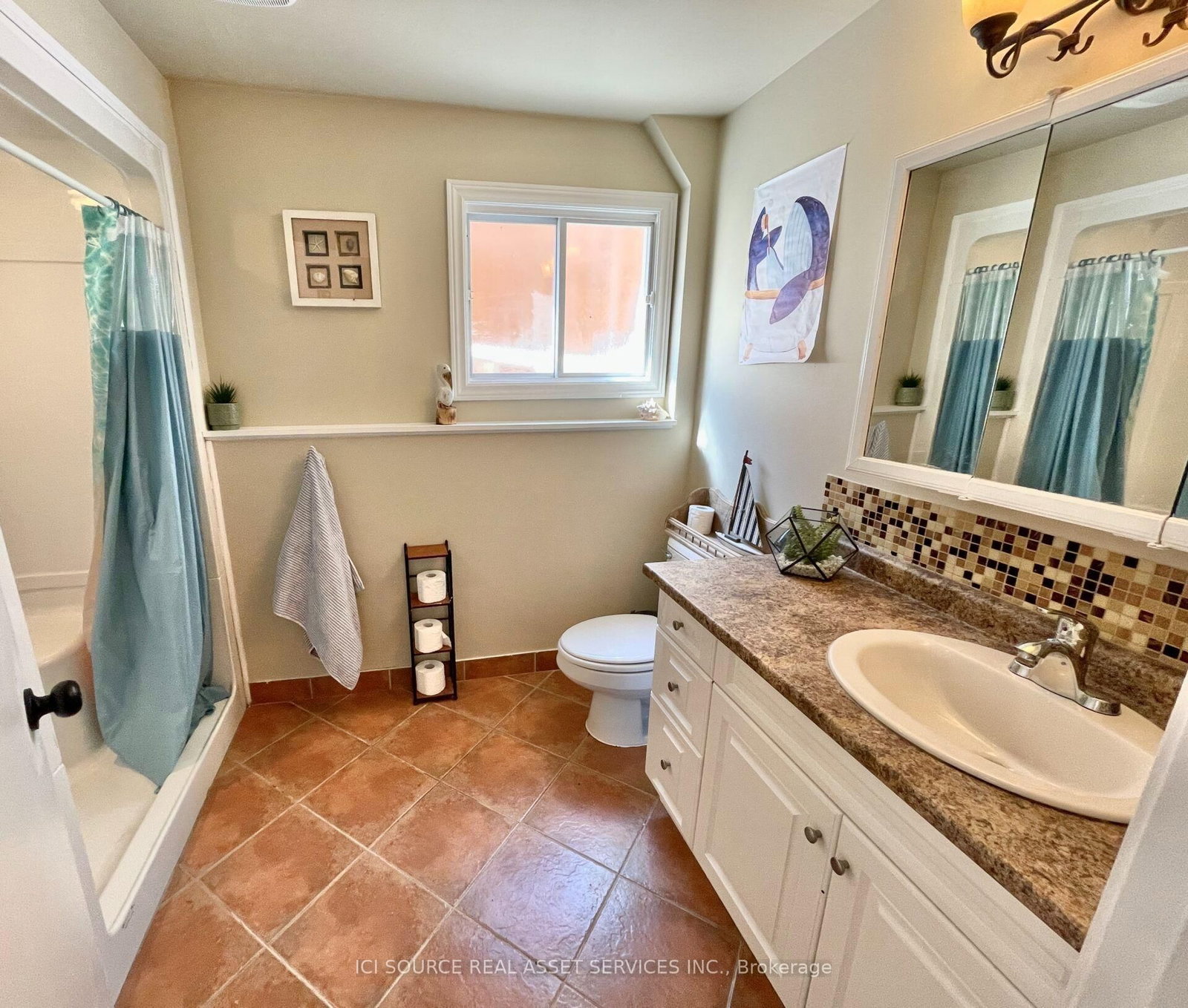 34 Grantham Avenue • St. Catharines, ON photo 17
