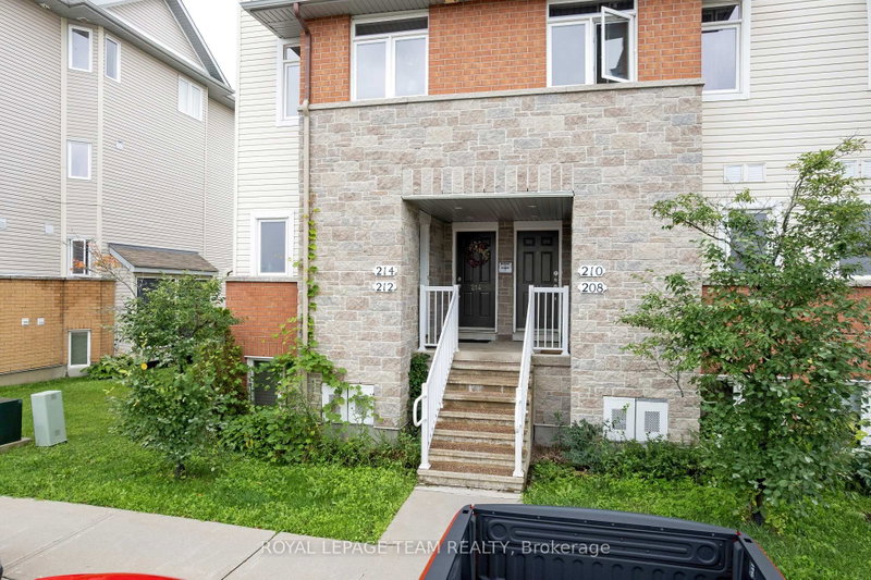 28 - 214 Fir Lane