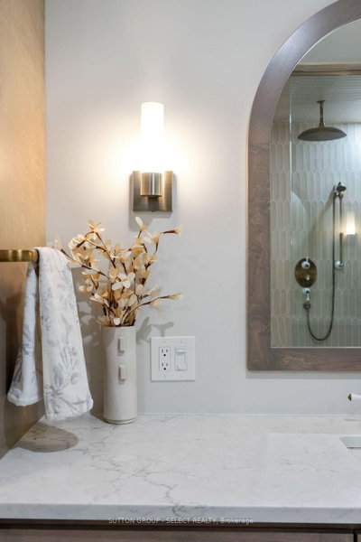 2 Garnet Court • London North, ON photo 8
