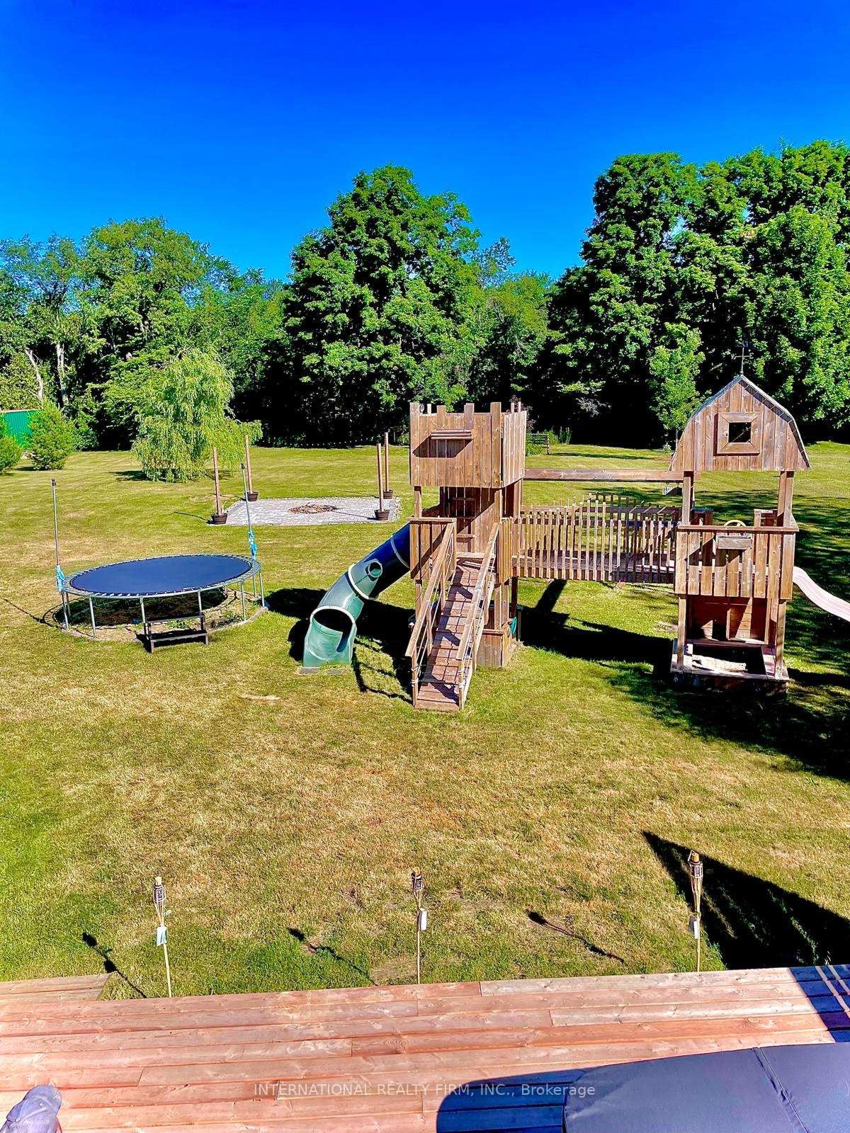 9364 Wellington Rd 124 • Erin, ON photo 24