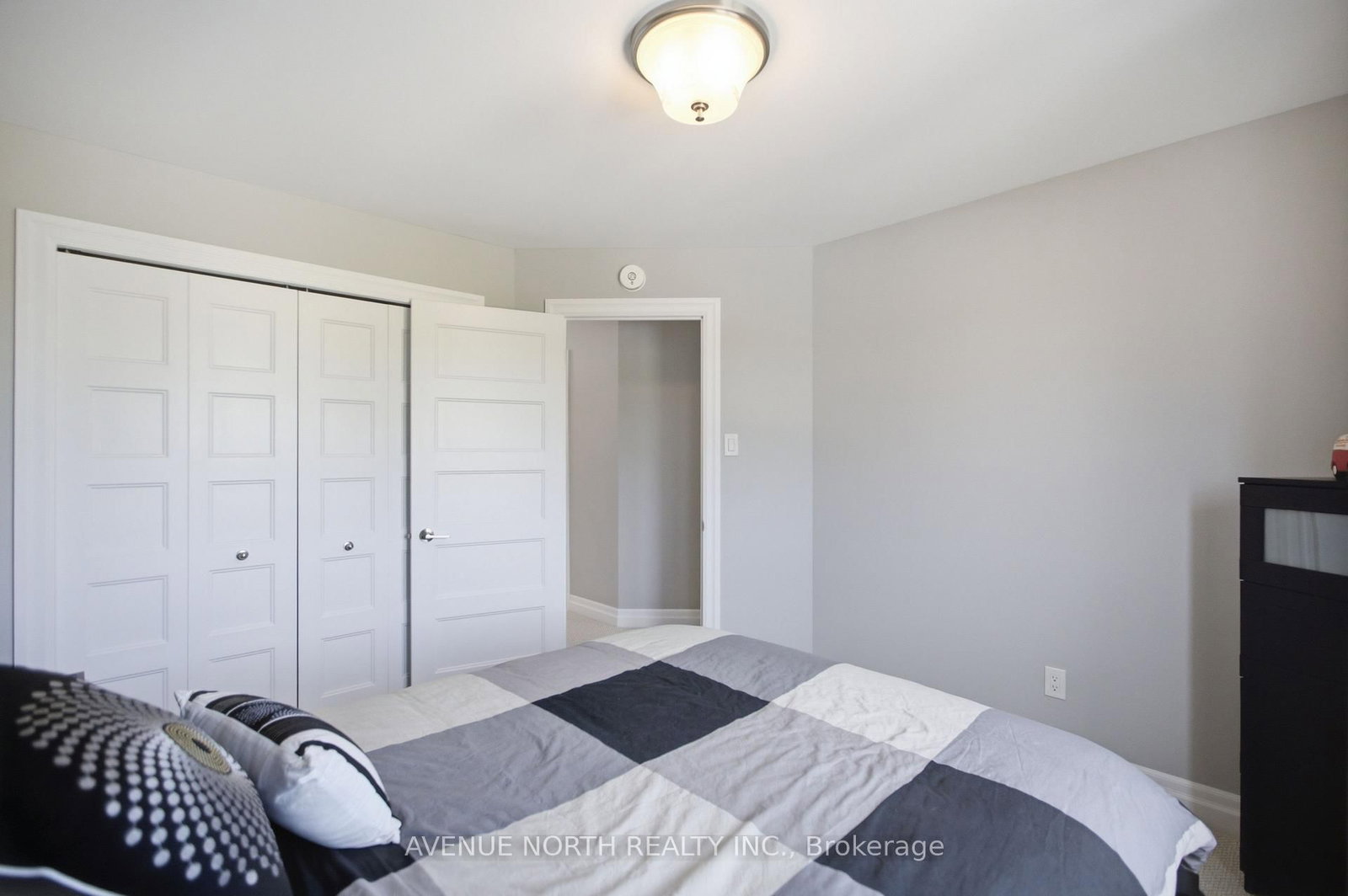 36 Nancy Street • Russell, ON photo 22