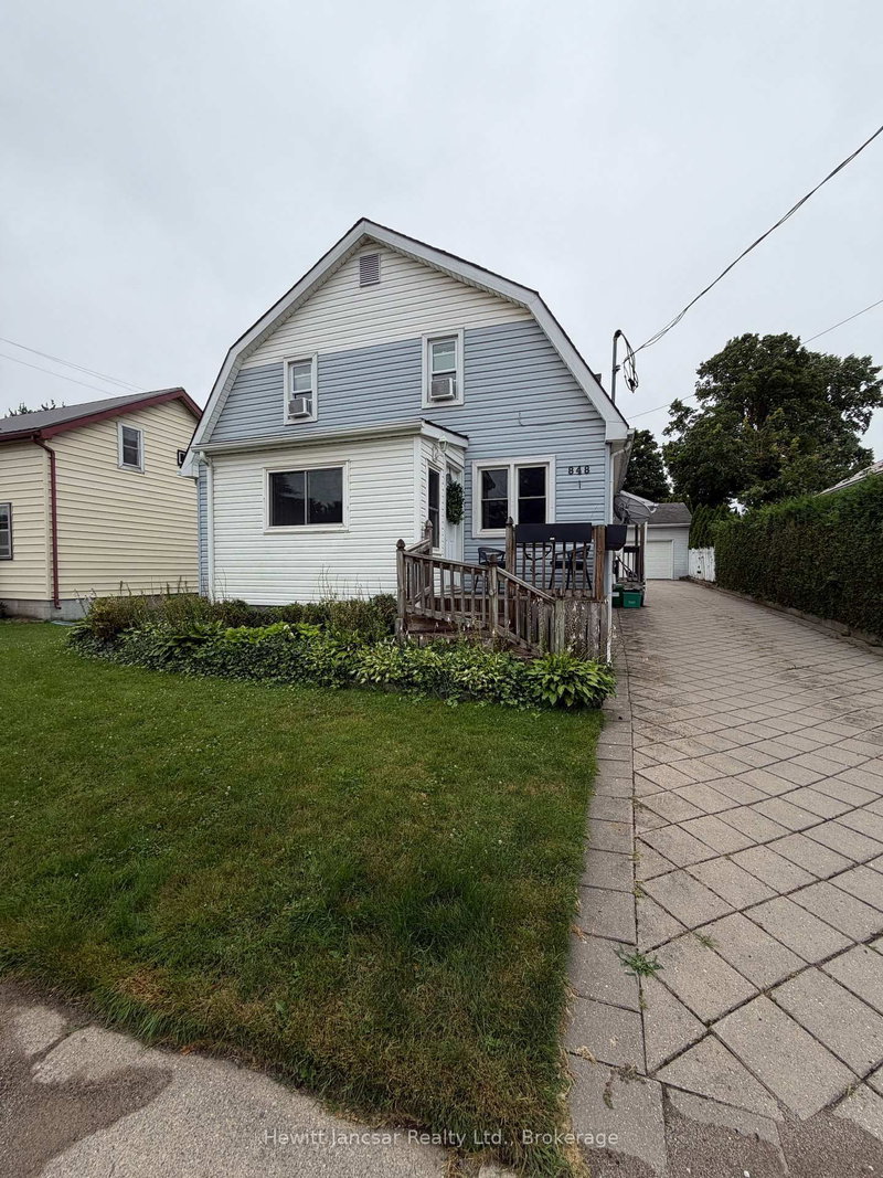 848A DUFFERIN Street