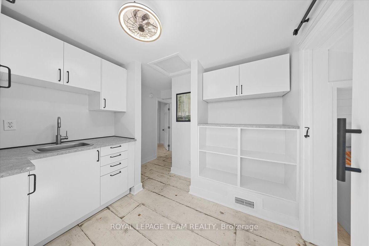 135 Upper Lorne Place • Ottawa, ON photo 32